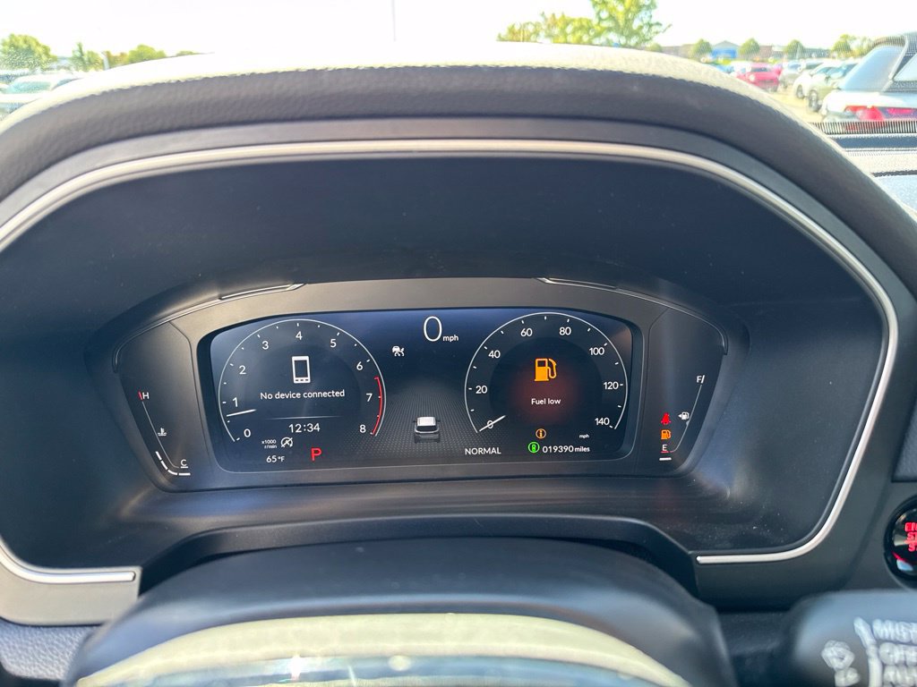 Used 2025 Honda Pilot Elite image 14