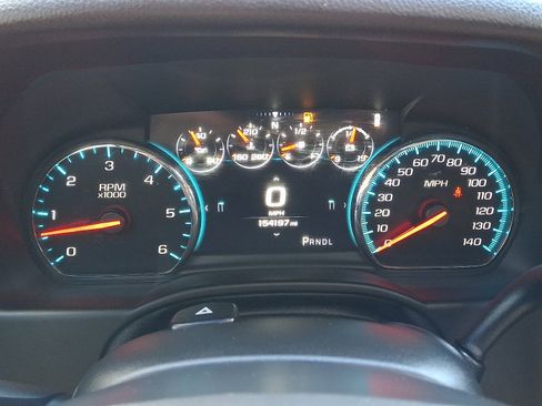 Used 2019 Chevrolet Suburban Premier AWD/4WD image 22