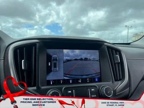 Used 2023 GMC Terrain AT4 w/ Tech Package image 33