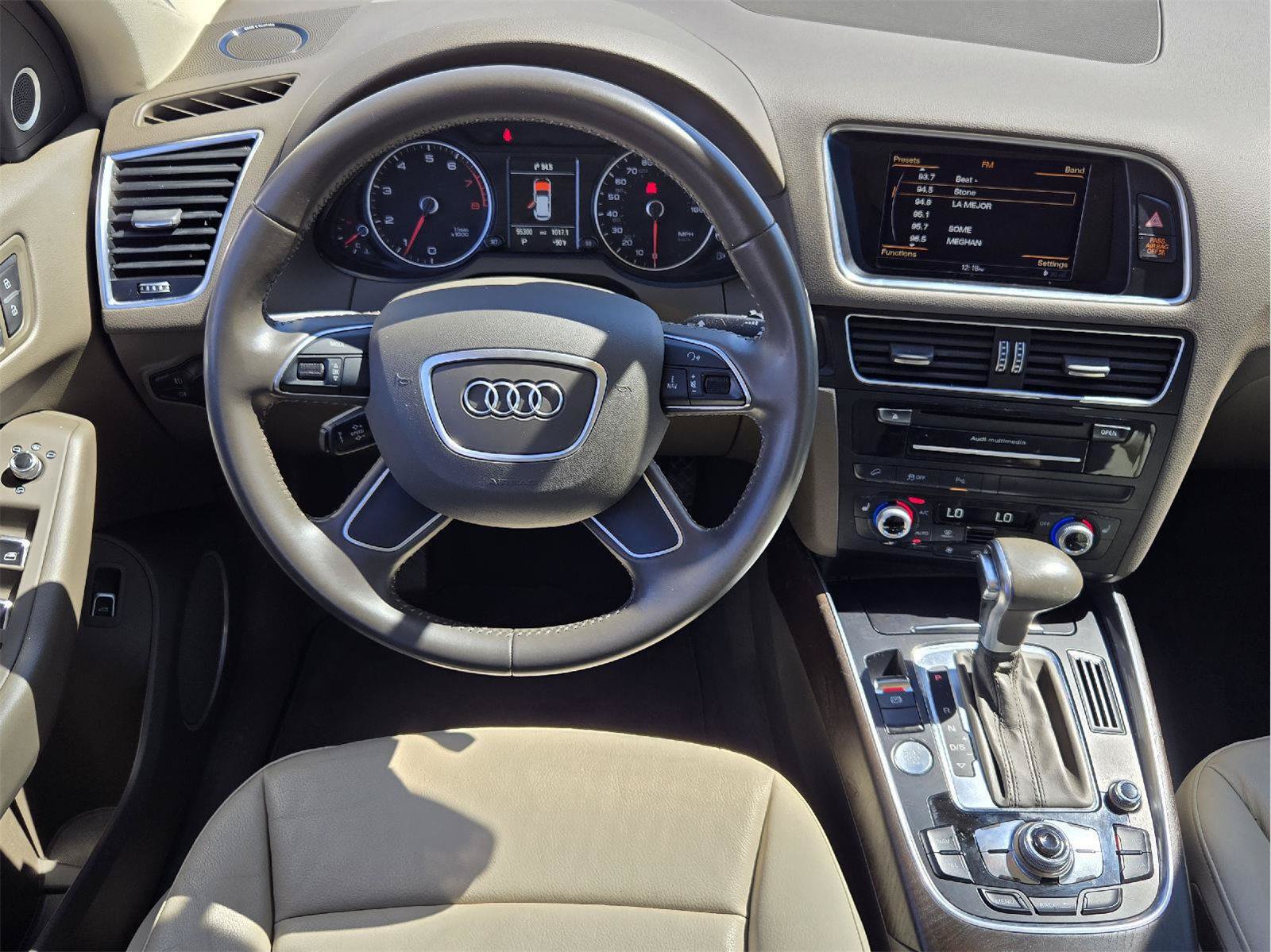 Used 2017 Audi Q5 2.0T Premium Plus w/ Technology Package AWD/4WD image 25