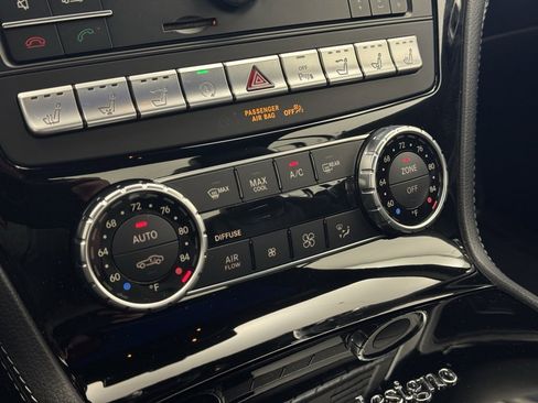 Used 2017 Mercedes-Benz SL 63 AMG SL 63 AMG image 34