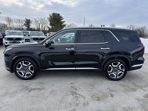 Used 2024 Hyundai Palisade Limited image 11