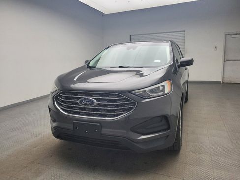 Used 2019 Ford Edge SE w/ SE Fleet Driver's Package image 15