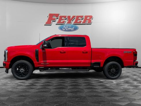 New 2026 Ford F350 Lariat w/ Black Appearance Package AWD/4WD image 2