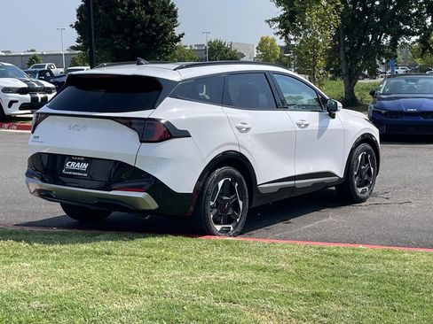 New 2026 Kia Sportage SX image 8