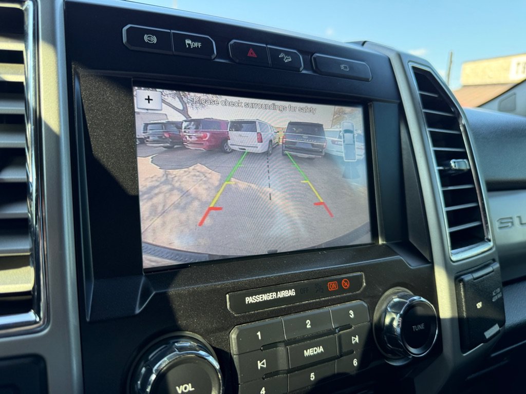Used 2017 Ford F250 Lariat w/ Lariat Value Package AWD/4WD image 36