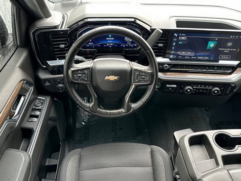 Used 2022 Chevrolet Silverado 1500 LT w/ All Star Edition Plus image 16