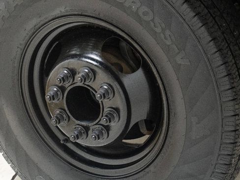 Used 2002 Chevrolet Silverado 3500 4X2 4dr Extended Cab image 59