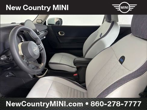 Certified 2025 MINI Cooper 2-Door Hardtop FWD image 11