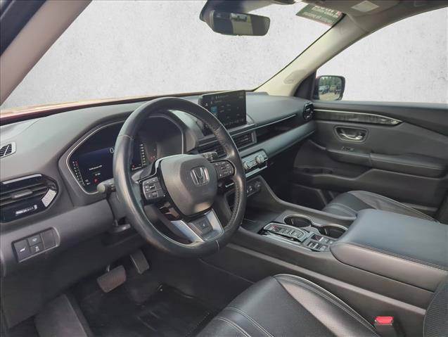 Used 2023 Honda Pilot Elite image 11