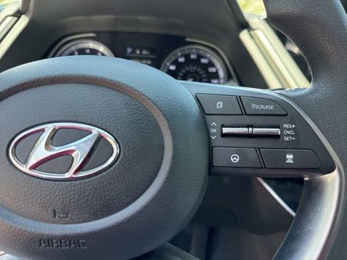 Used 2023 Hyundai Sonata SEL w/ Preferred Accessory Package FWD image 34