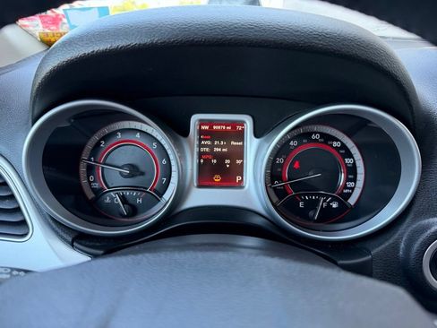 Used 2018 Dodge Journey SE w/ Popular Equipment Group FWD image 10