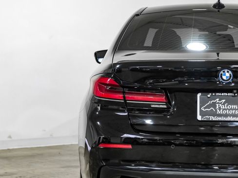 Used 2023 BMW 530e RWD image 46