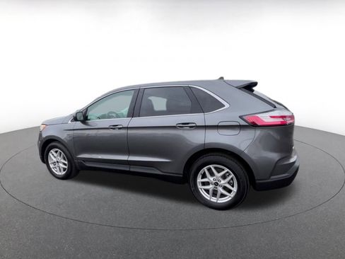 Used 2023 Ford Edge SEL image 10