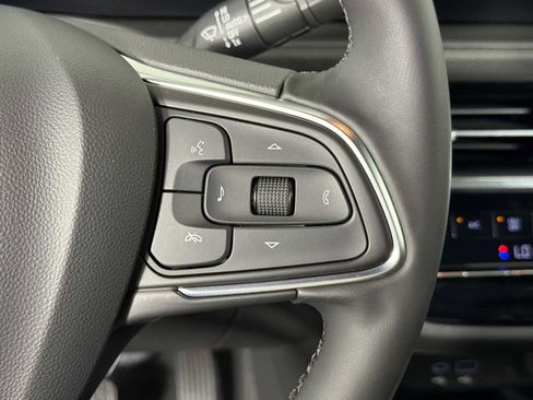 Used 2024 Buick Envista Avenir image 25