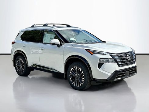 New 2026 Nissan Rogue Platinum image 1