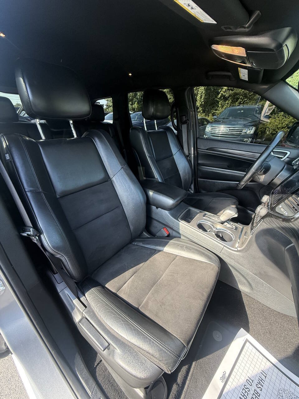 Used 2020 Jeep Grand Cherokee Altitude AWD/4WD image 25