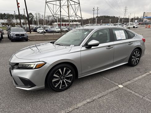 Certified 2023 Honda Civic EX image 5