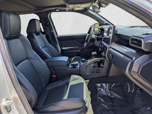 Certified 2025 Toyota 4Runner TRD Off-Road Premium w/ Tow Technology Package AWD/4WD image 21