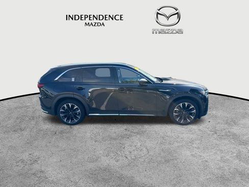 Certified 2024 MAZDA CX-90 Plug-In Hybrid w/ Premium Pkg image 2