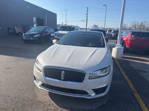 Used 2020 Lincoln MKZ Reserve w/ Elements Package image 3