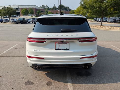 Used 2023 Lincoln Corsair Reserve w/ Equipment Group 202A AWD/4WD image 5