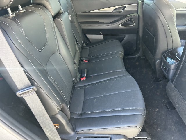 Used 2026 INFINITI QX60 Luxe w/ Cargo Package AWD/4WD image 15