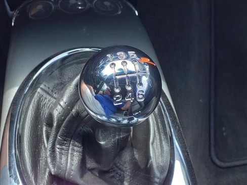 Used 2006 Chevrolet SSR w/ Preferred Equipment Group image 19