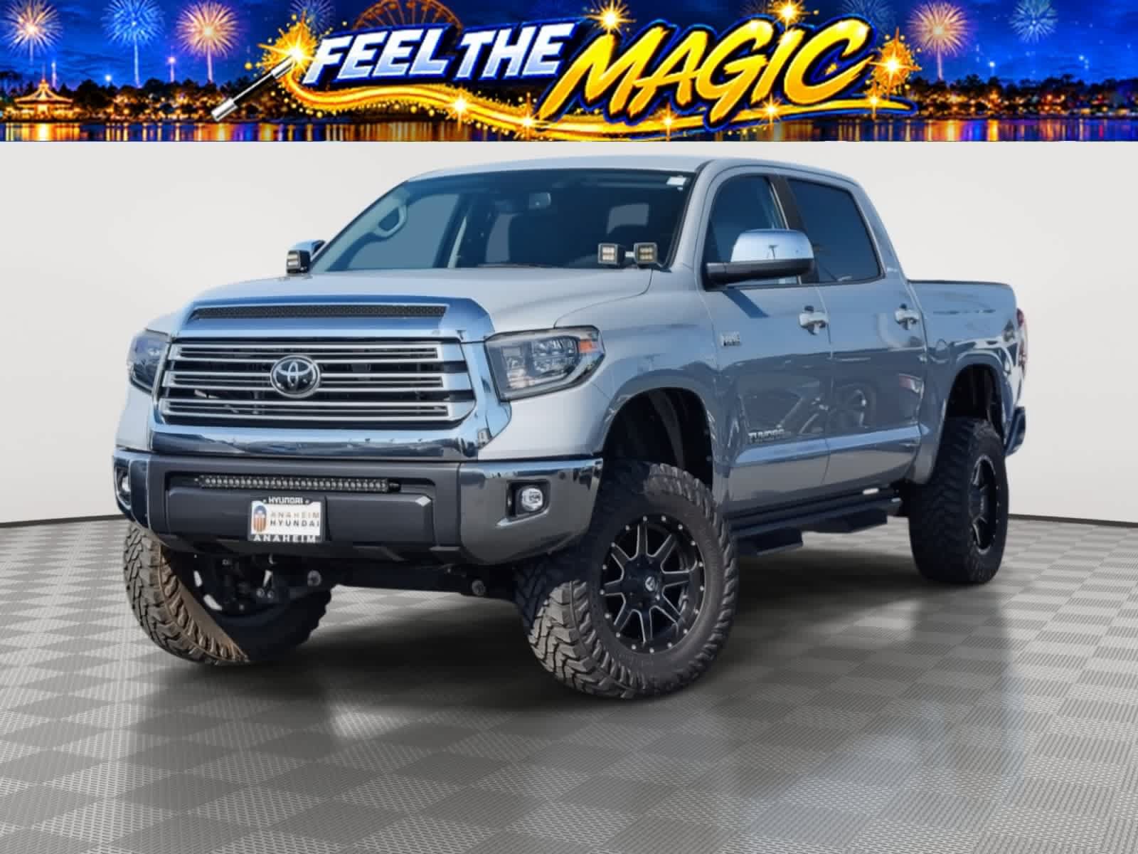 Used 2020 Toyota Tundra Limited w/ Limited Premium Package AWD/4WD image 1