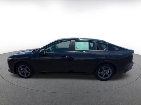 Used 2025 Kia K4 FWD image 9