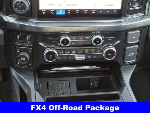 New 2026 Ford F250 Lariat w/ Lariat Premium Package image 15