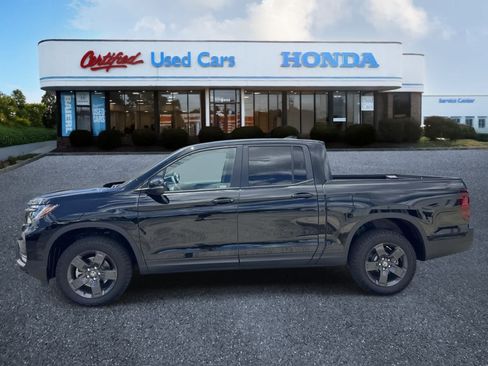Used 2026 Honda Ridgeline TrailSport image 2