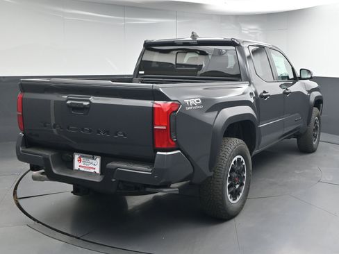 New 2025 Toyota Tacoma TRD Off-Road image 8
