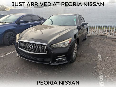 Used 2015 INFINITI Q50 Premium w/ Navigation Package image 1