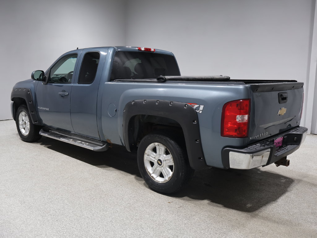 Used 2010 Chevrolet Silverado 1500 LTZ w/ LTZ Plus Package AWD/4WD image 6