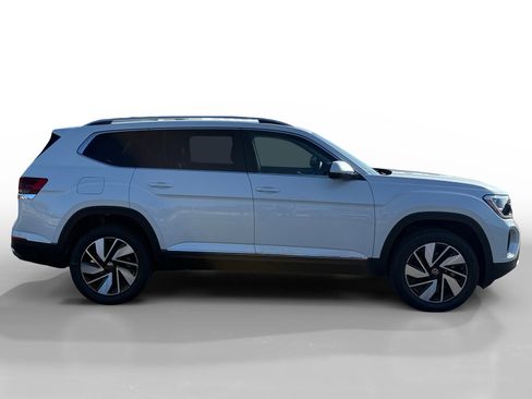 New 2026 Volkswagen Atlas SEL image 6