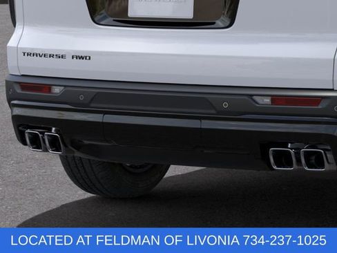 New 2025 Chevrolet Traverse LT w/ Midnight/Sport Edition image 14