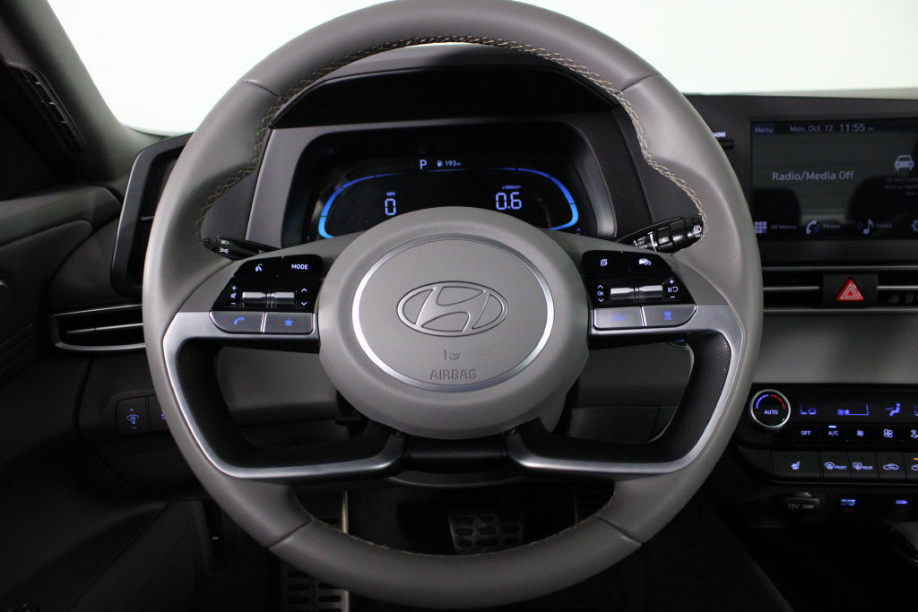 Certified 2026 Hyundai Elantra SEL Sport Premium FWD image 10