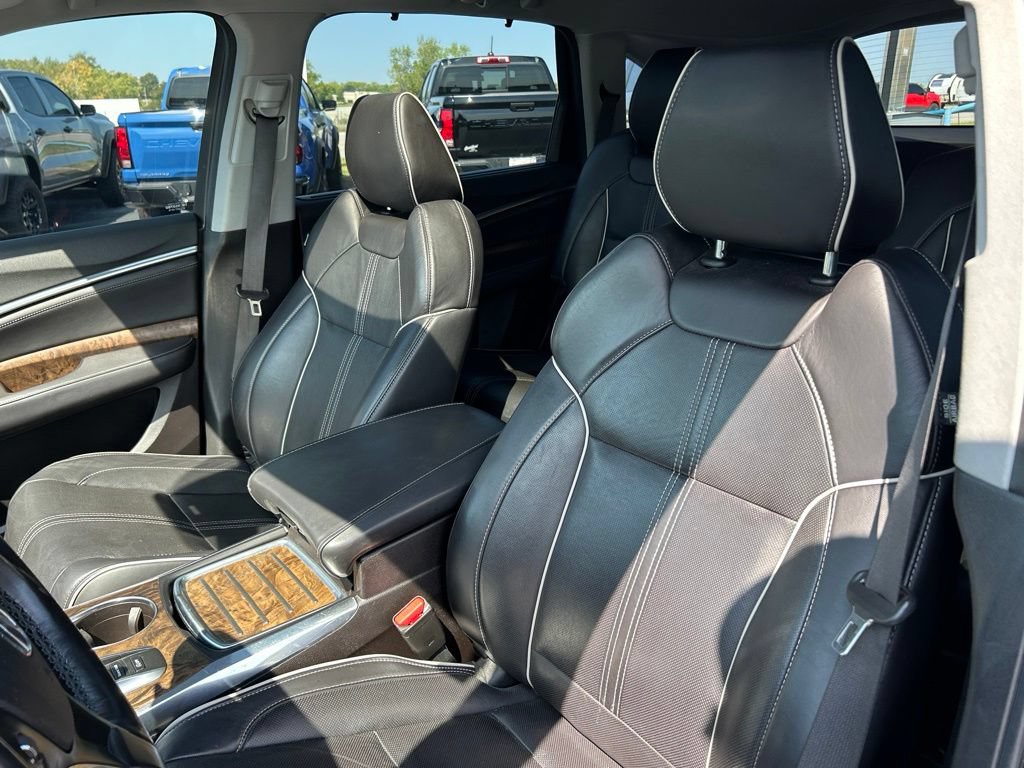 Used 2019 Acura MDX w/ Advance Package AWD/4WD image 17
