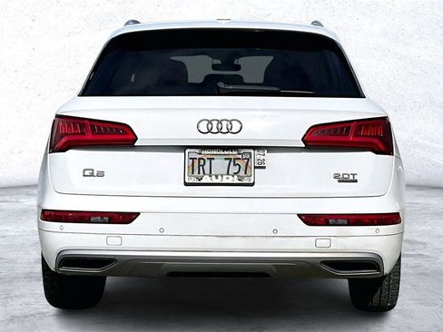 Used 2018 Audi Q5 2.0T Premium Plus w/ Premium Plus Package image 4