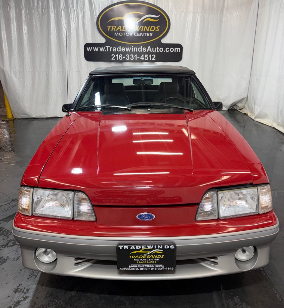 Used 1987 Ford Mustang GT RWD image 2