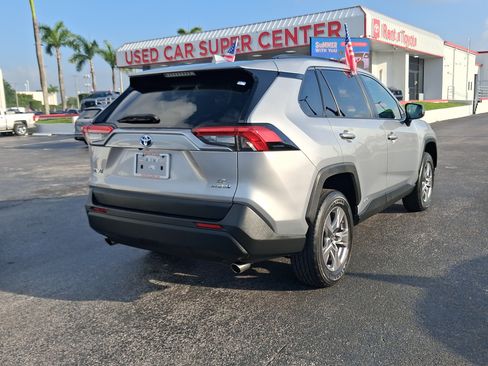 Used 2024 Toyota RAV4 LE AWD/4WD image 12