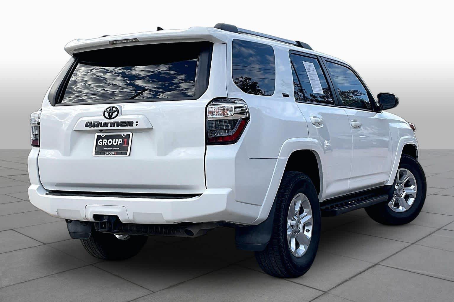 Used 2021 Toyota 4Runner SR5 w/ Wilderness Package (TMS) RWD image 13