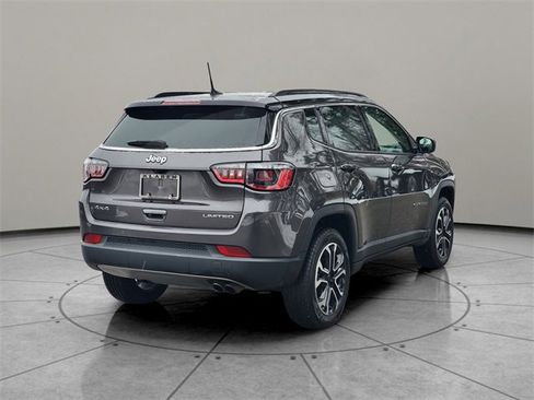Certified 2022 Jeep Compass Limited image 12