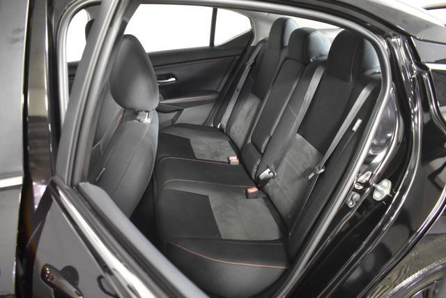 Certified 2025 Nissan Sentra SR w/ Midnight Edition FWD image 27