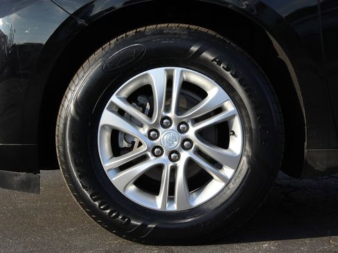 Used 2019 Buick Enclave Essence image 23