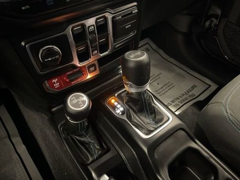 Certified 2023 Jeep Wrangler Unlimited Rubicon 4xe w/ Cold Weather Group image 20