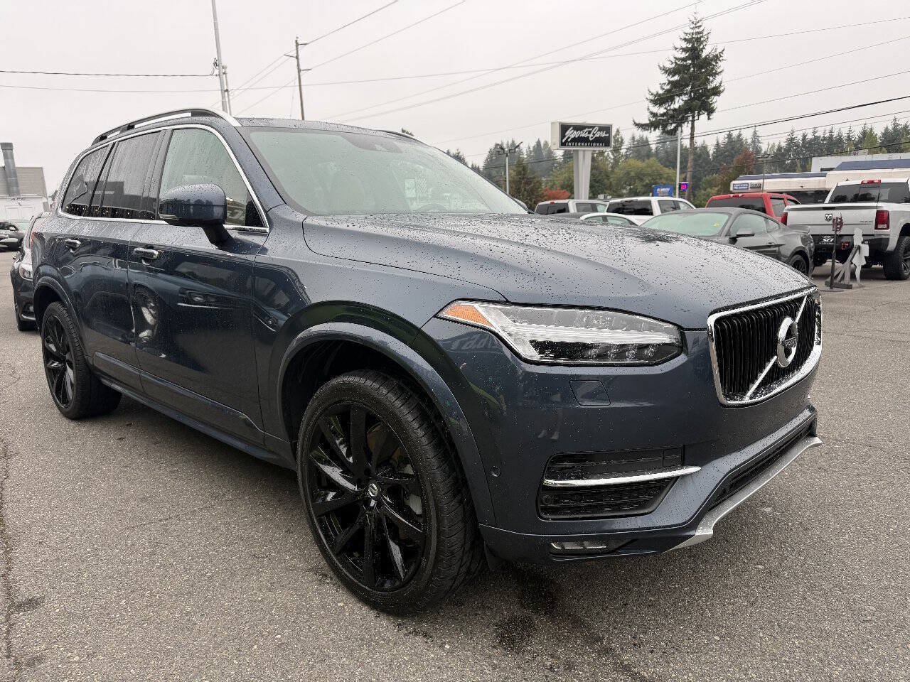 Used 2019 Volvo XC90 T6 Momentum w/ Advanced Package AWD/4WD image 6