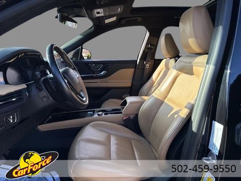 Used 2021 Lincoln Corsair Reserve image 19