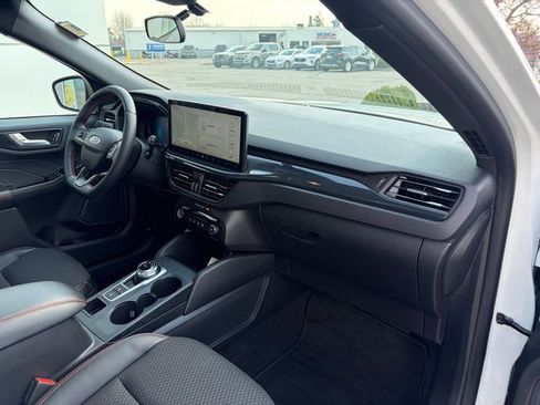 Used 2024 Ford Escape ST-Line w/ Tech Pack #1 image 25